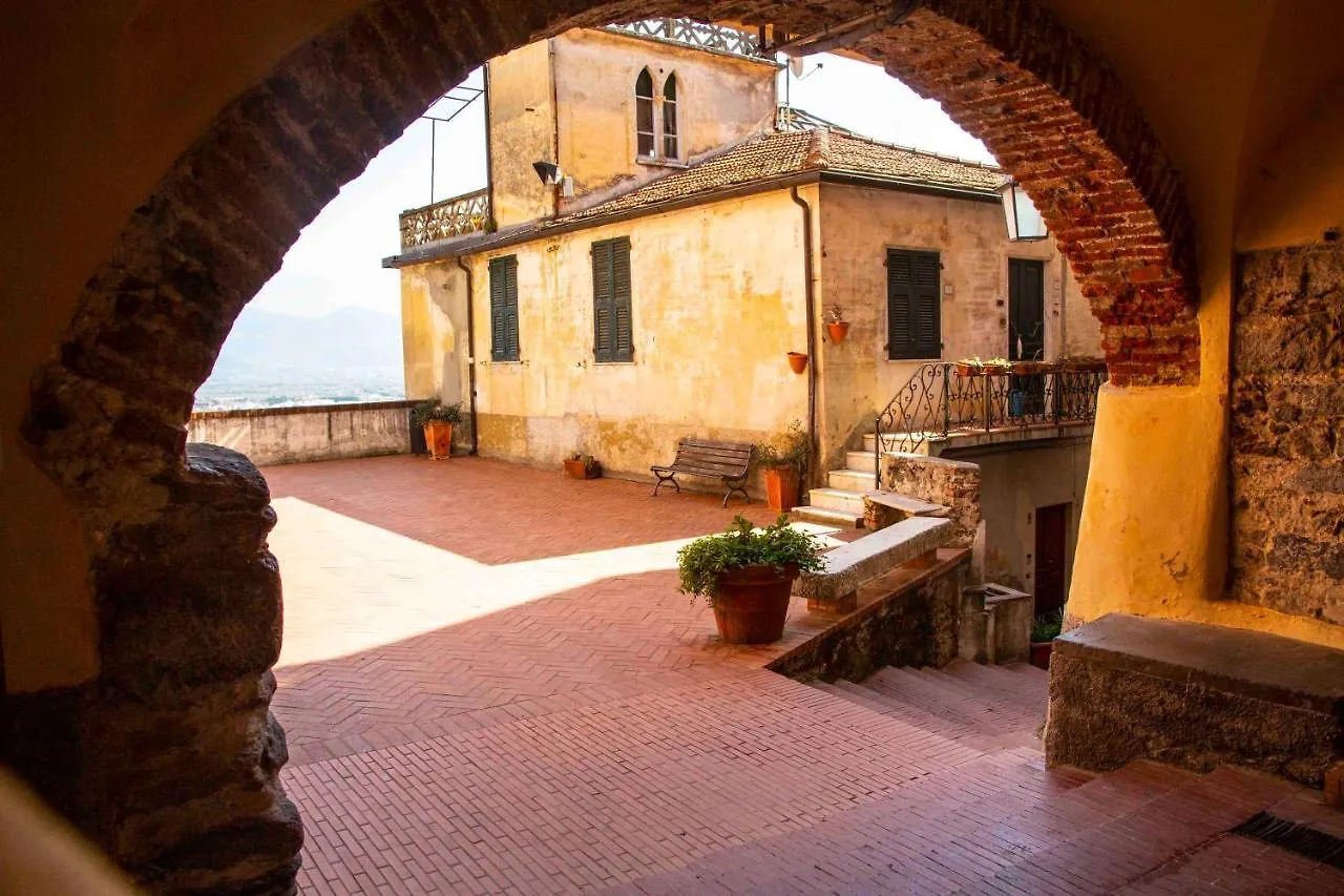 Casa Vacanze Le Tre Casette Ameglia Apartment