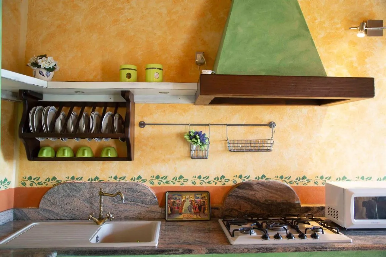 Casa Vacanze Le Tre Casette Ameglia 0*,  Italy